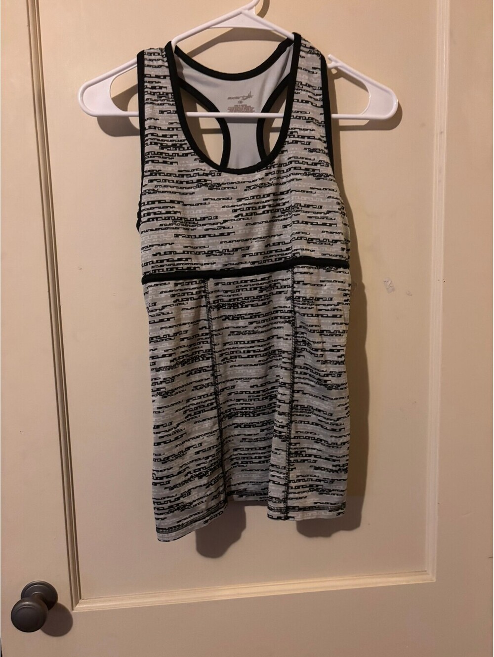 Exertek Black and White Racerback Athletic Tank Top Size Small